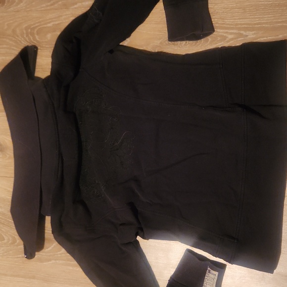 Black Sweater - Picture 2 of 4